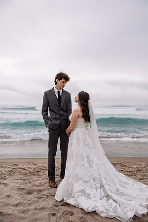 Nate-Bella-Lincoln-City-Oregon-Intimate-Beach-Wedding-Photo-60