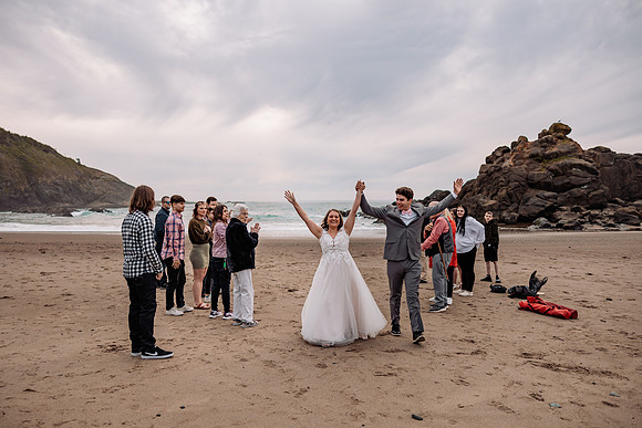 Eric-Kylee-Fishing-Rock-Elopement-Depoe-Bay-0regon-Photos-4707