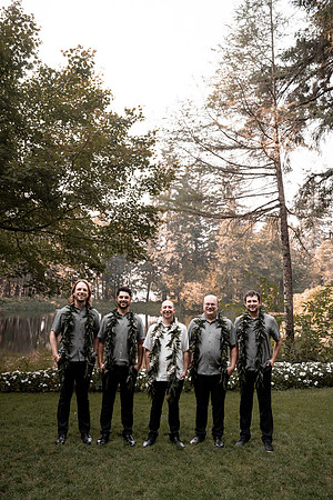 Ryan-Lynsie-Bridal-Veil-Lakes-Portland-Oregon-Weddingg-110