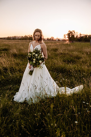 Chris-Victoria-Wedding-Photos-2022-Oregon-PORTRAITS (76)