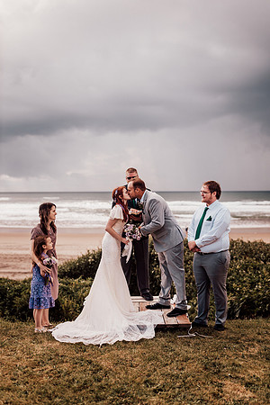 Annie-Ryan-Lincoln-city-roads-end-park-oregon-elopement-photos-177