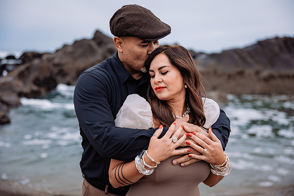 Sarah-Anniversary-Oregon-Coast-Depoe-Bay (4 of 49)