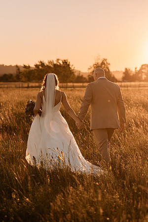 Chris-Victoria-Wedding-Photos-2022-Oregon-PORTRAITS (32)