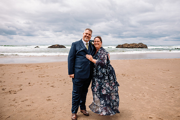 Jon-Kimberli-Chinook-Winds-Lincoln-City-Oregon-Wedding-2022 (110 of 139)