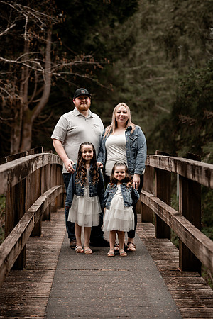 Destiny-Makala-Family-Photos-2025-Depoe-bay-Oregon (1 of 72)