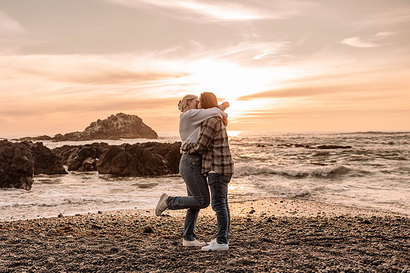 Jake-Yaquina-Head-Surprise-Proposal-Newport-Oregon-0160