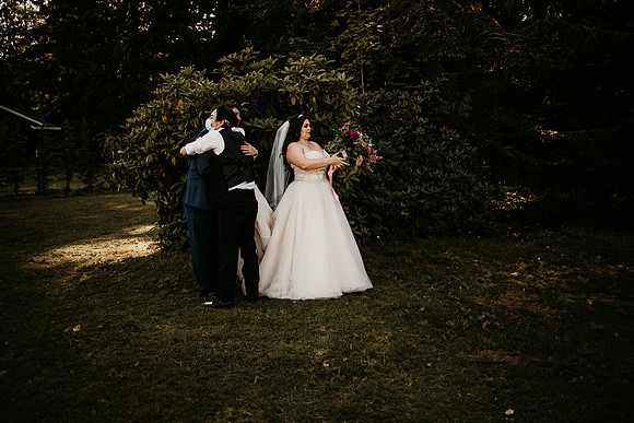 Connor-Cierra-Ranier-Washington-Barn-Rustic-Wedding-Washington-Wedding-Photos-9693