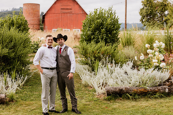 Gage-Mckayla-Adeline-Farm-Wedding-Photos-2021-9475