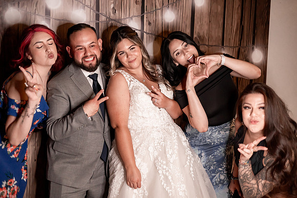 Kara-Sam-Simple-Affairs-Vegas-Wedding-Photos-352