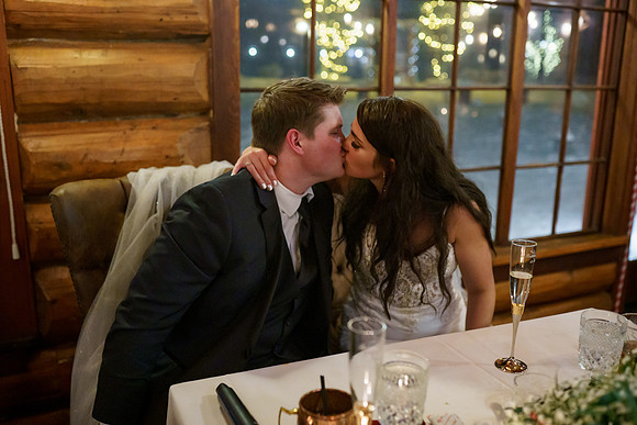 Tyler-Brittani-Lake-Priest-Idaho-Winter-Snow-Wedding-2021-04478