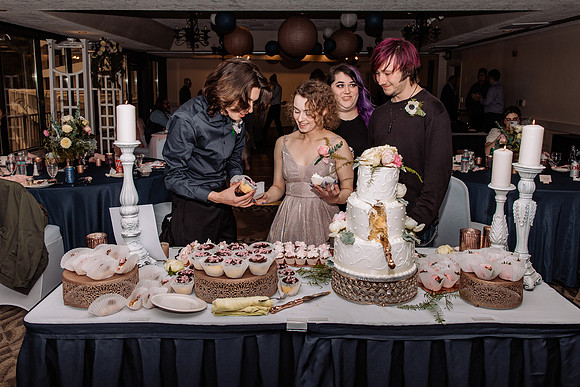 Jeff-April-Inn-Spanish-Head-Lincoln-City-oregon-Wedding-2022 (296 of 299)