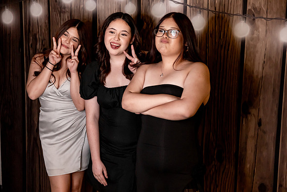 Kara-Sam-Simple-Affairs-Vegas-Wedding-Photos-213