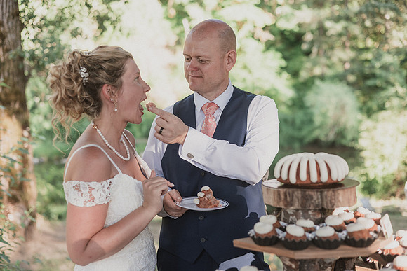 Derrick-Kenzie-Navarra-Gardens-Willamina-Oregon-Wedding-Photos (276 of 436)