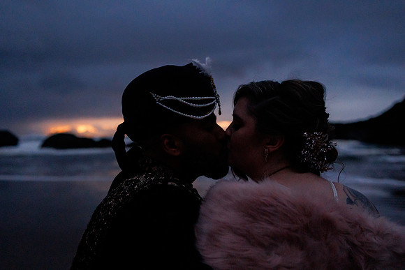 Tandi-Bobby-Seal-Rock-Oregon-Intimate-Elopement-photos-0555