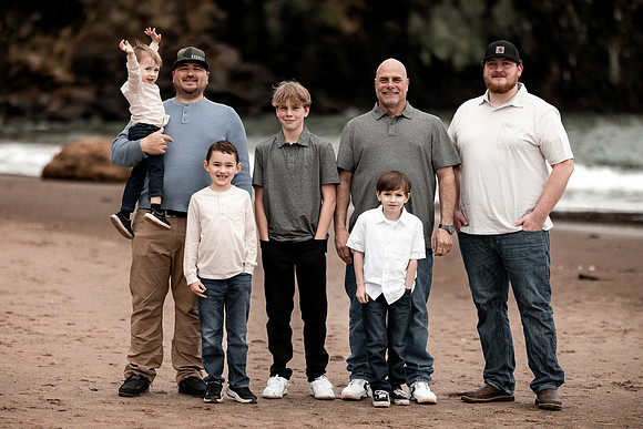 Destiny-Makala-Family-Photos-2025-Depoe-bay-Oregon (57 of 72)