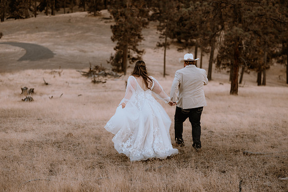 DYLAN-CLAIRE-WEDDING-PORTRAITS-10