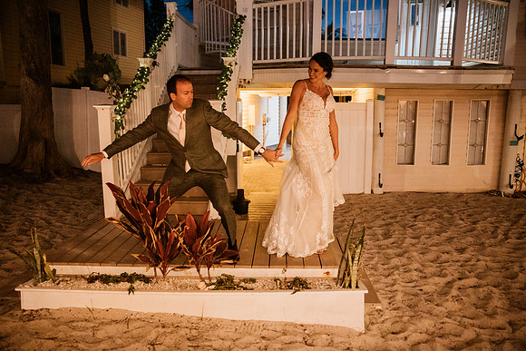 Bennett-Tamra-Sunset-Beach-House-Wedding-Saint-Peterburg-Florida-2021-8474