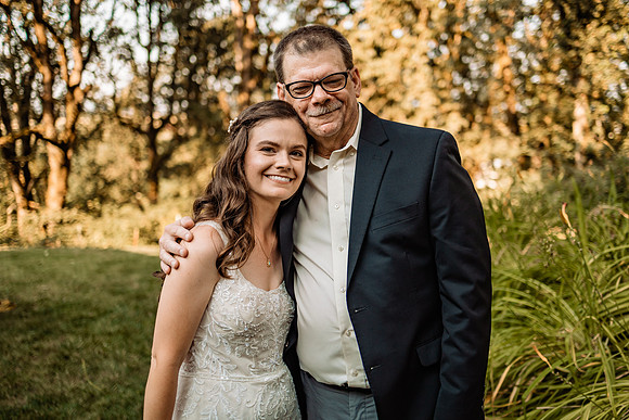Nick-Melissa-backyard-Oregon-Wedding-2022-37