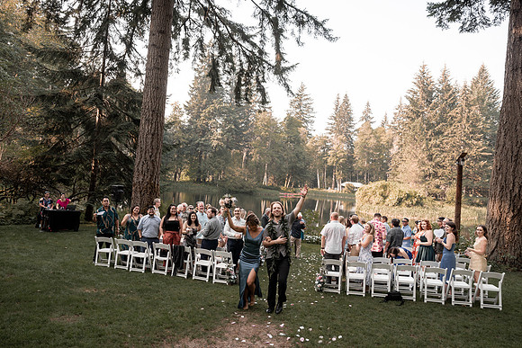 Ryan-Lynsie-Bridal-Veil-Lakes-Portland-Oregon-Weddingg-51