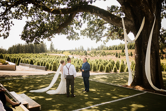 Brad-Jessica-Redland-Family-Farm-Oregon-City-Wedding-Photos-3996-2
