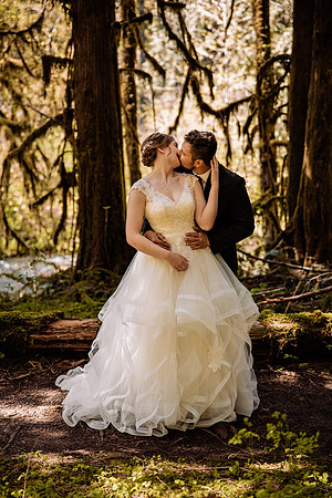 Brian-Grace-Springfield-Oregon-Church-Wedding-2022-0163