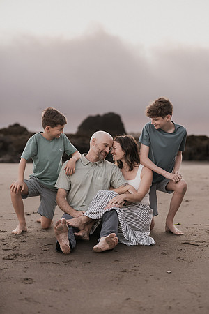 NATALIE-Family-Vacation-Photos-Lincoln-City-Oregon-2025 (38 of 52)