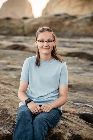 Cape-Kiwanda-Oregon-Family-Photos-2025 (11 of 65)