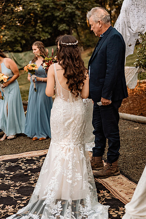 Nick-Melissa-backyard-Oregon-Wedding-2022-48