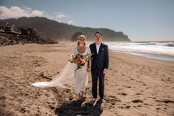 Graeson-Helen-Neskowin-Elopement-Photos-9480