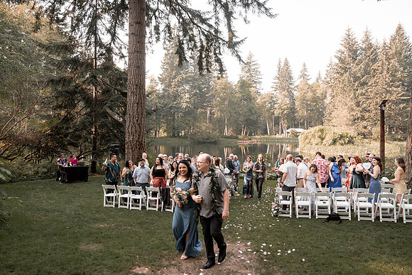 Ryan-Lynsie-Bridal-Veil-Lakes-Portland-Oregon-Weddingg-49