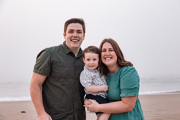 Family-Photos-2024-Lincoln-City-Oregon-7