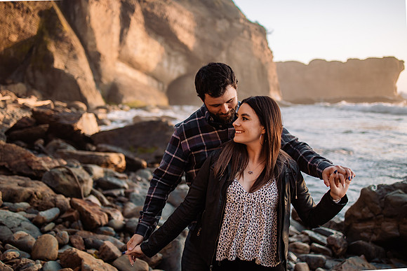 brittani-Nick-Otter-Crest-Couples-Photo-Session-Oregon-0067