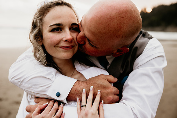 Kacey-Short-Sand-Beach-Tillamook-Oregon-Elopement (46 of 128)
