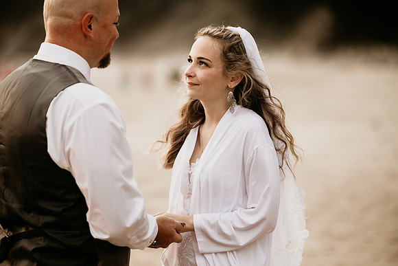 Kacey-Short-Sand-Beach-Tillamook-Oregon-Elopement (11 of 128)