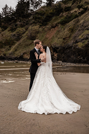 Nathan-Lacey-Newport-Oregon-Elopement-Photos-2025 (49 of 101)