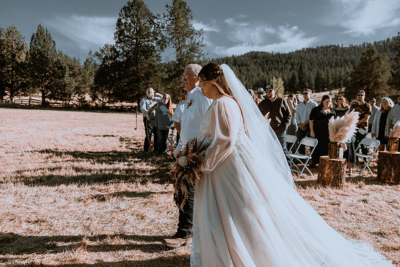 DYLAN-CLAIRE-WEDDING-CEREMONY-15