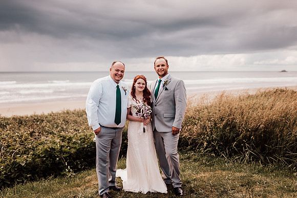 Annie-Ryan-Lincoln-city-roads-end-park-oregon-elopement-photos-170