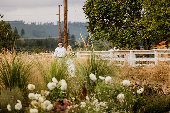 Gage-Mckayla-Adeline-Farm-Wedding-Photos-2021-9069