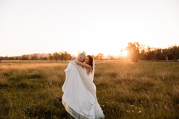 Chris-Victoria-Wedding-Photos-2022-Oregon-PORTRAITS (69)