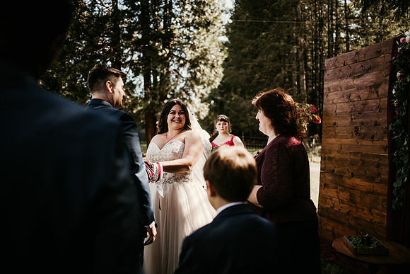 Connor-Cierra-Ranier-Washington-Barn-Rustic-Wedding-Washington-Wedding-Photos-7060