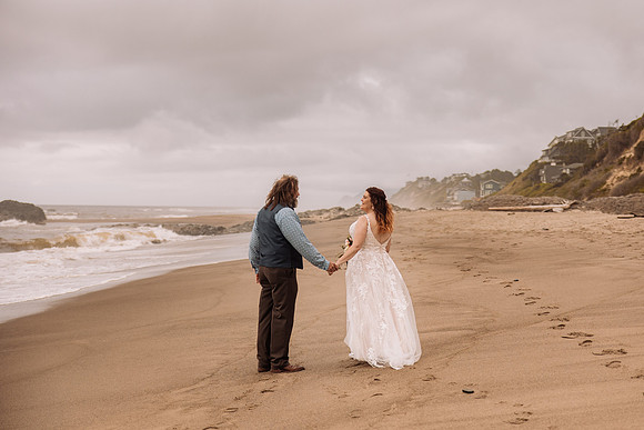 Jeff-April-Inn-Spanish-Head-Lincoln-City-oregon-Wedding-2022 (194 of 299)