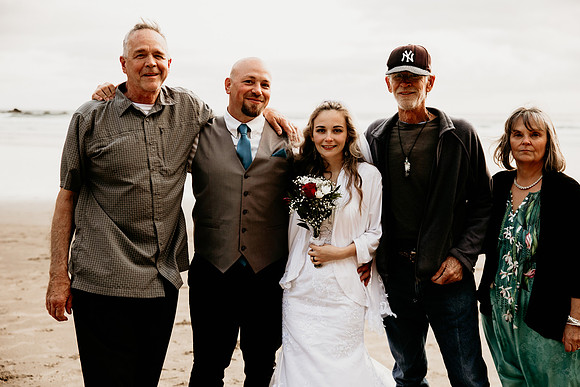Kacey-Short-Sand-Beach-Tillamook-Oregon-Elopement (36 of 128)