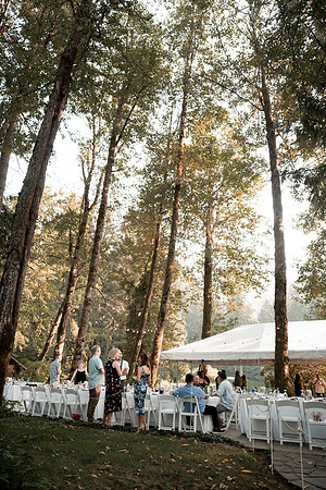 Ryan-Lynsie-Bridal-Veil-Lakes-Portland-Oregon-Weddingg-3