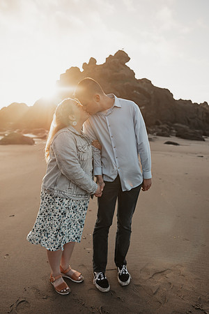 IAN-NICOLE-DEPOE-BAY-ENGAGEMENT-PHOTOS (19 of 39)