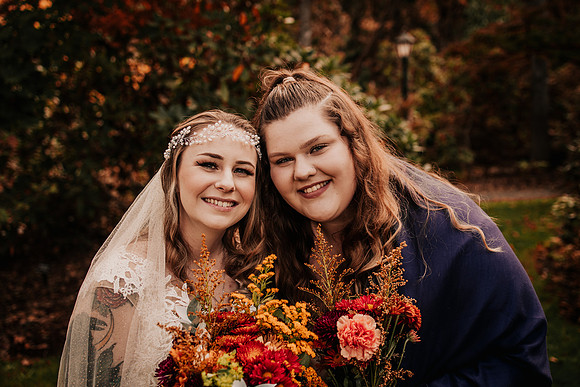 Autumn-Brad-Fall-Eugene-Oregon-Hendricks-Park-Elopement-Wedding-Photos-0311