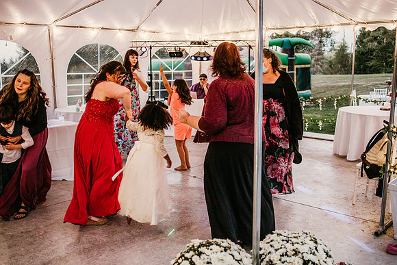 Connor-Cierra-Ranier-Washington-Barn-Rustic-Wedding-Washington-Wedding-Photos-0900