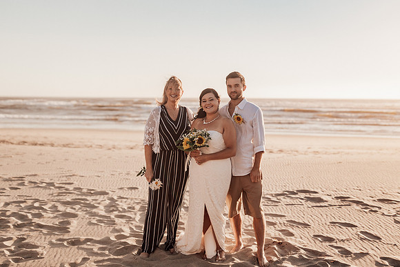 Anthony-Drayann-roadsend-lincoln-city-oregon-elopement-photos-7384