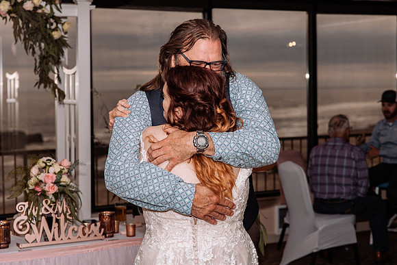 Jeff-April-Inn-Spanish-Head-Lincoln-City-oregon-Wedding-2022 (351 of 299)