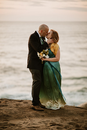 James-Sharon-Cape-Kiwanda-Oregon-Elopement- Photos-9679