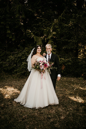 Connor-Cierra-Ranier-Washington-Barn-Rustic-Wedding-Washington-Wedding-Photos-9155